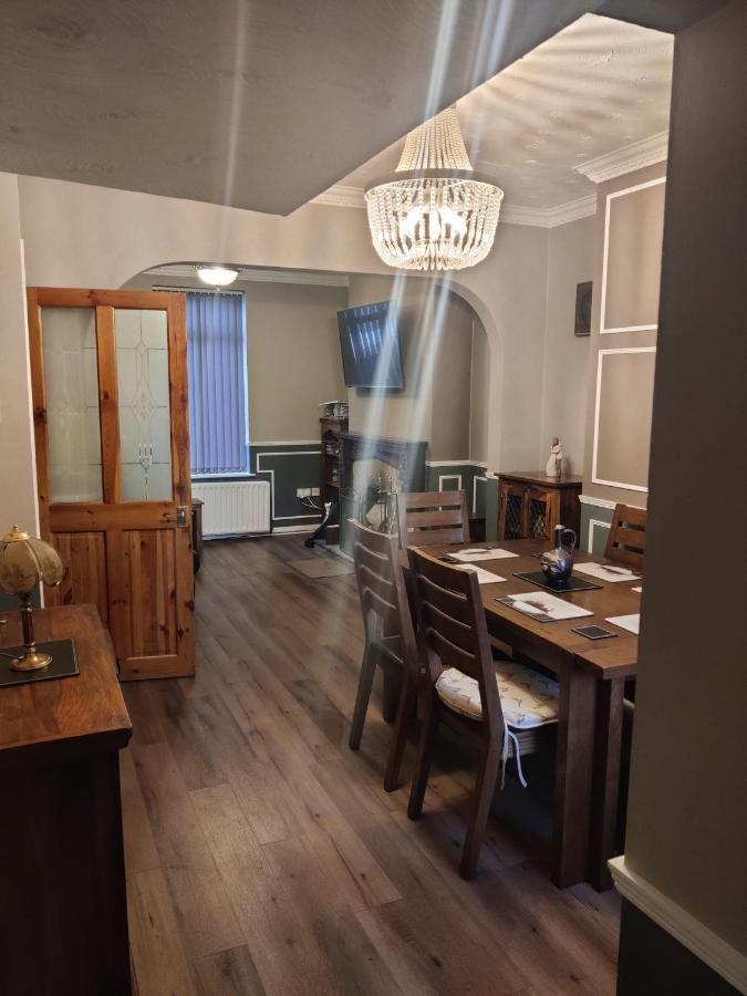 Brads Place -Ballymena Central-New Managent-Fidelity Llc Newly Renovated Welcome エクステリア 写真