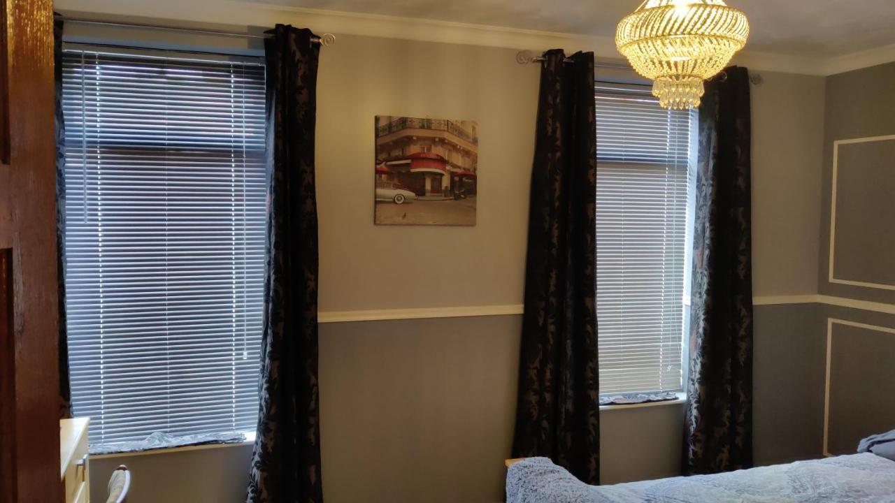 Brads Place -Ballymena Central-New Managent-Fidelity Llc Newly Renovated Welcome 部屋 写真